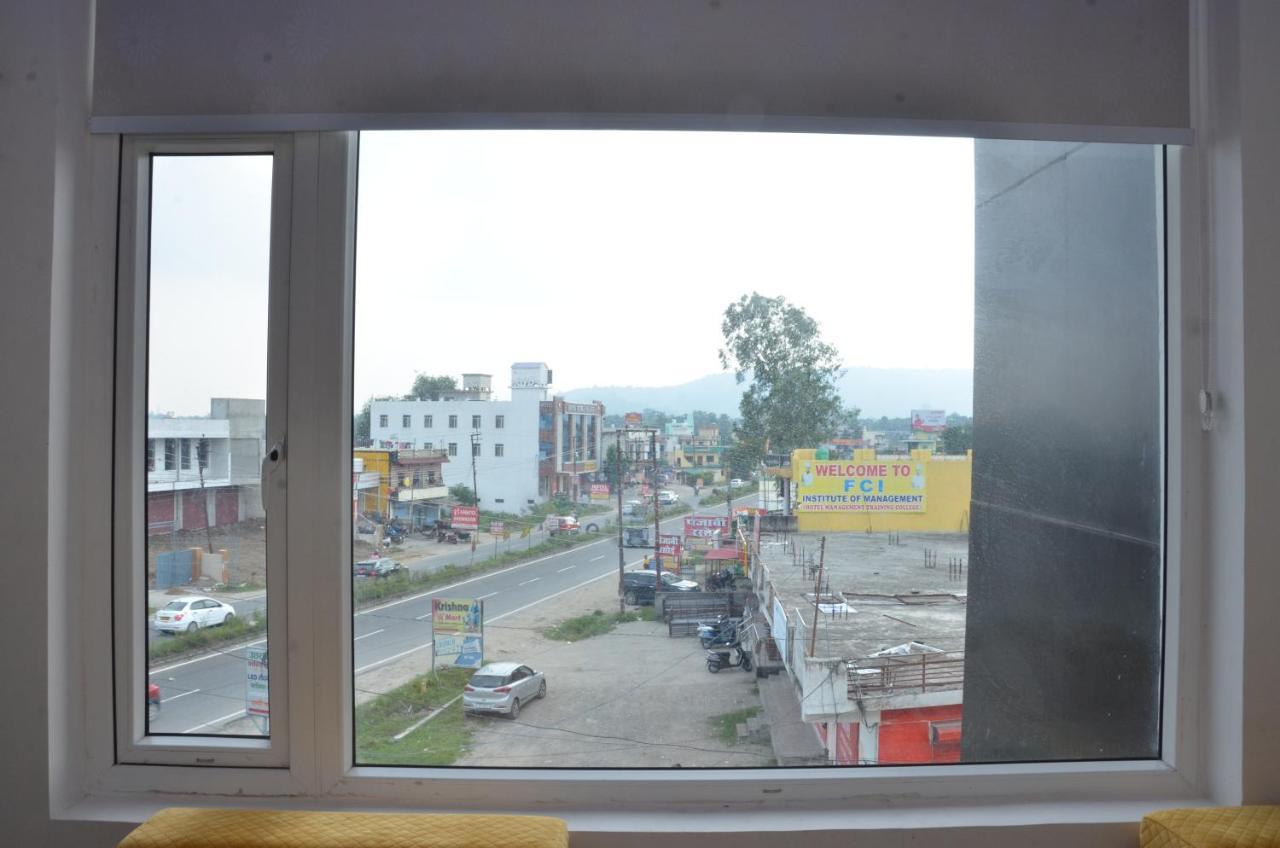 Hotel Blue Bell Raiwala Exterior photo